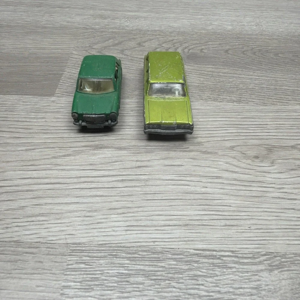 Lesney Matchbox #64 MG 1100 & #55 Or #73 Mercury Die Cast Vintage Cars Ft. Dogs